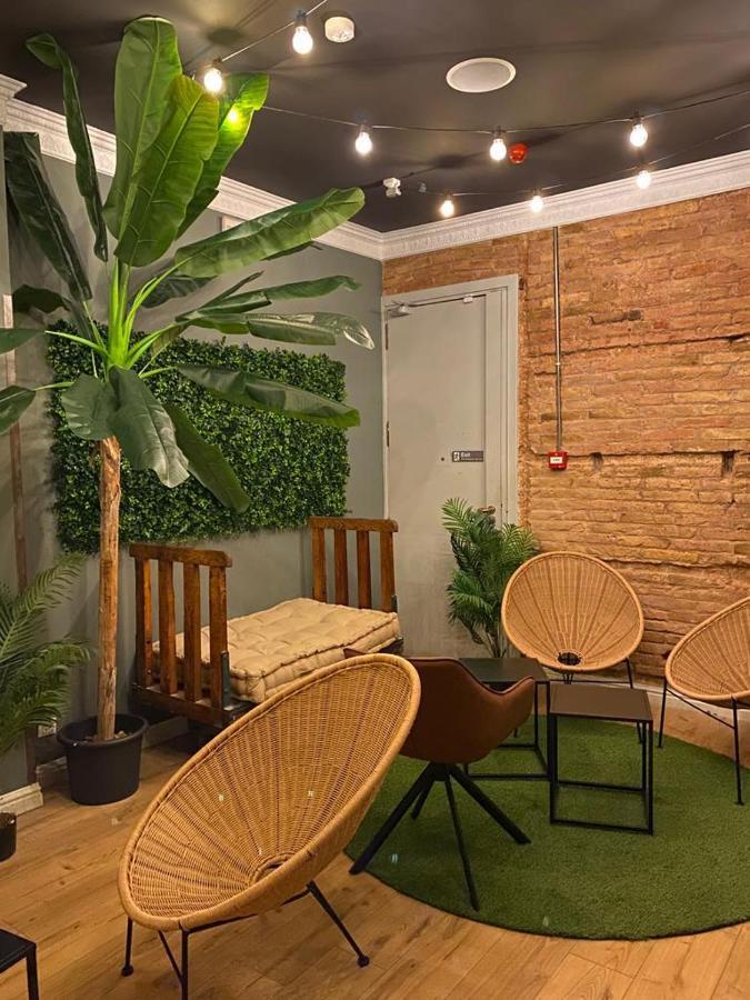 Hostel Black Swan Barcelona